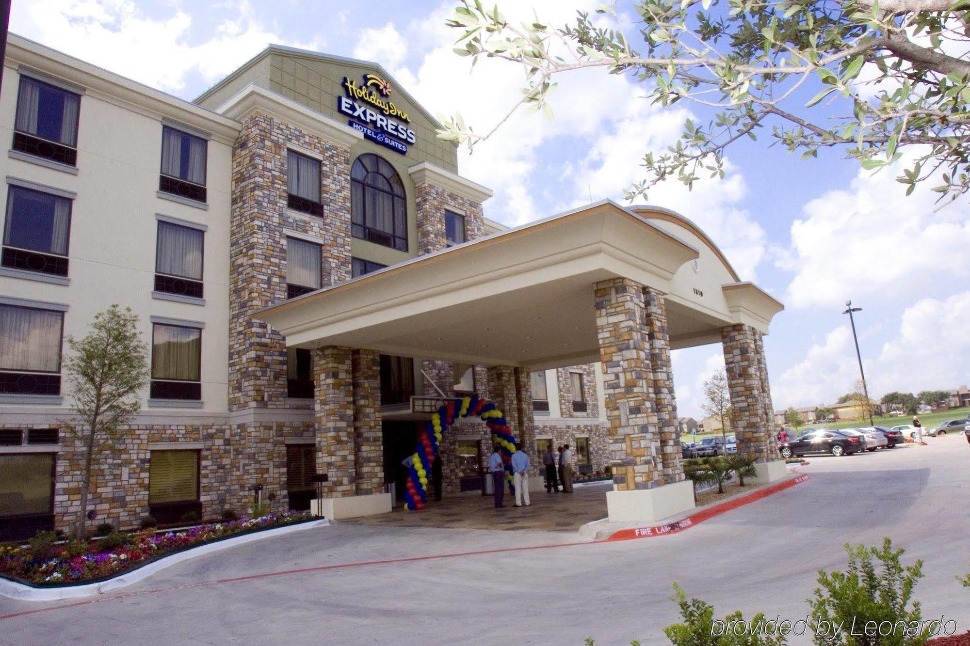 Holiday Inn Express Hotel & Suites Dallas South - Desoto By Ihg Εξωτερικό φωτογραφία