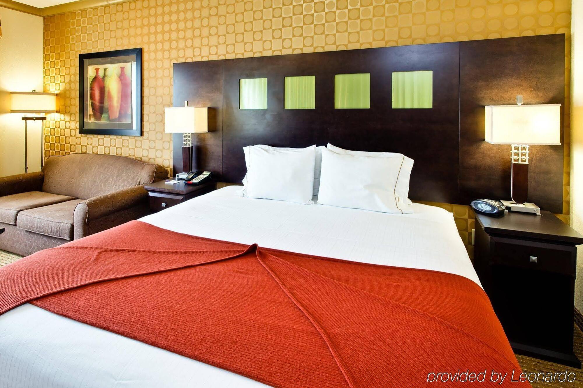 Holiday Inn Express Hotel & Suites Dallas South - Desoto By Ihg Εξωτερικό φωτογραφία